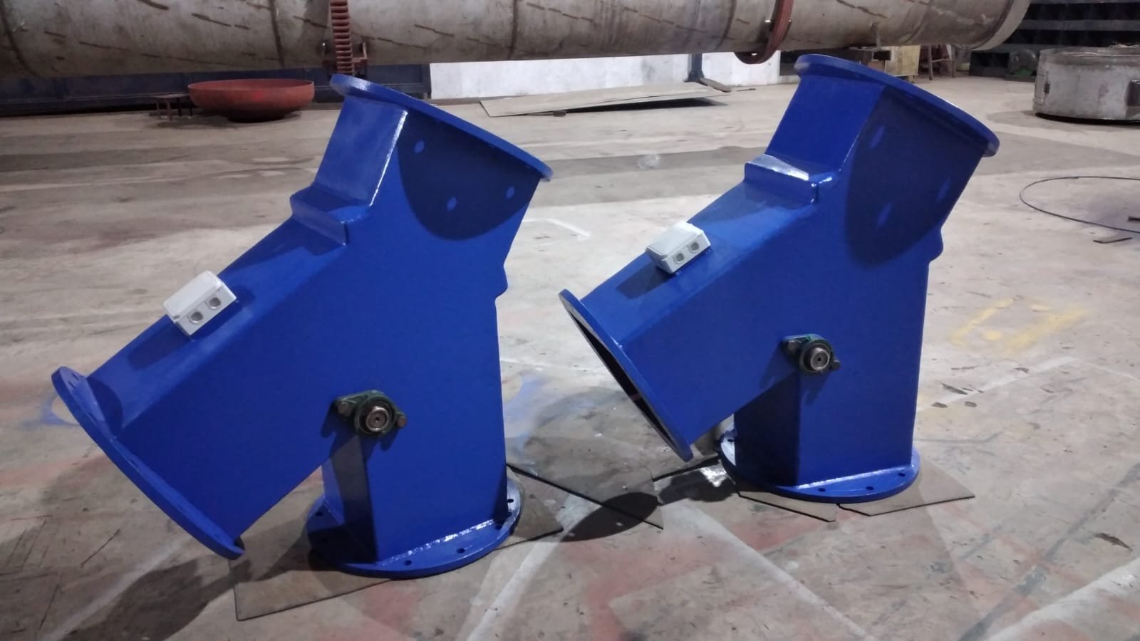 two way flap gravity diverter valves for bulk solids